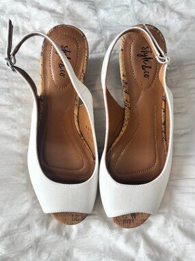 New with Tags Style & Co Women's white Sling Wedge shoes size 6